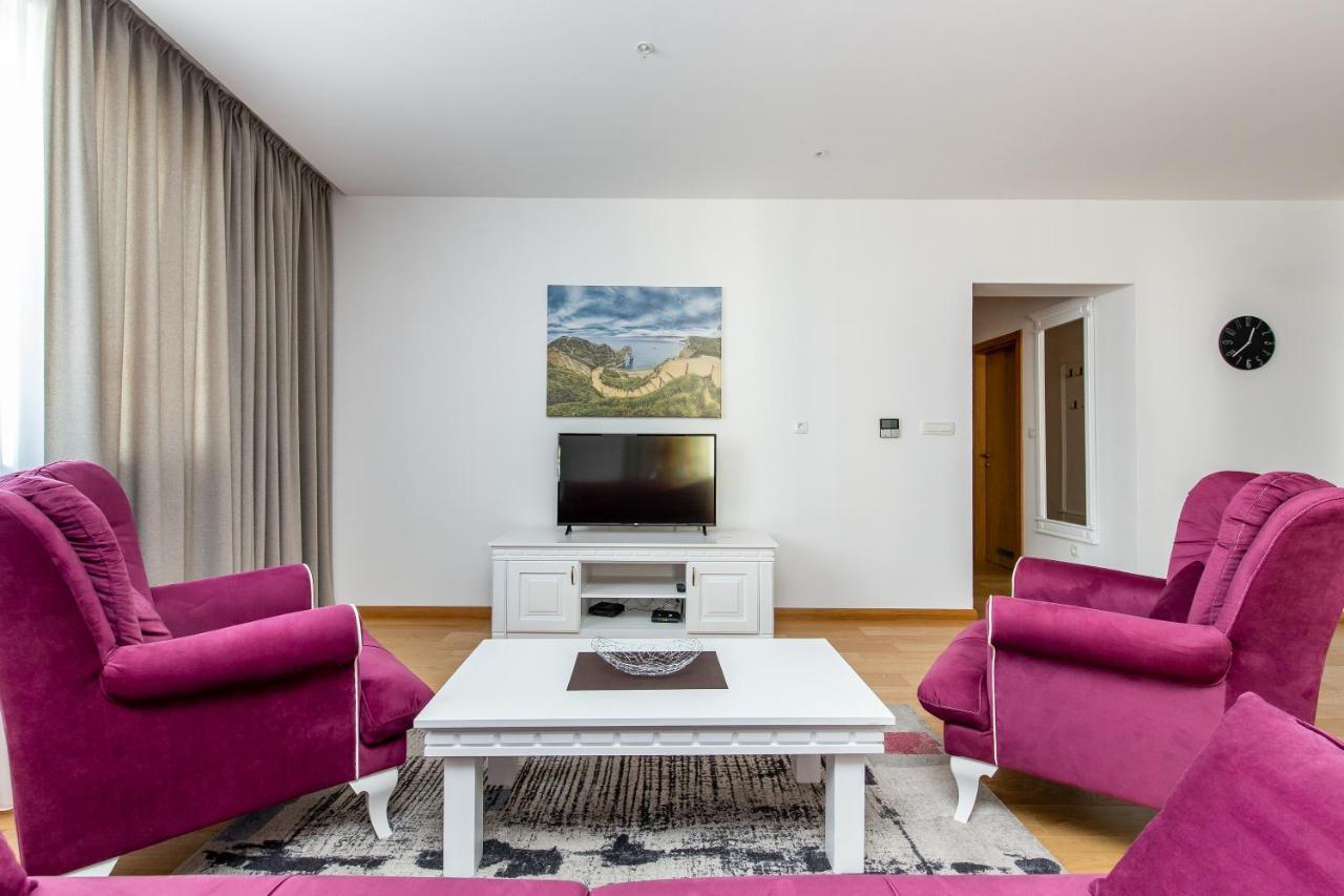 Apartments Lora In Apart-Hotel Budva Extérieur photo