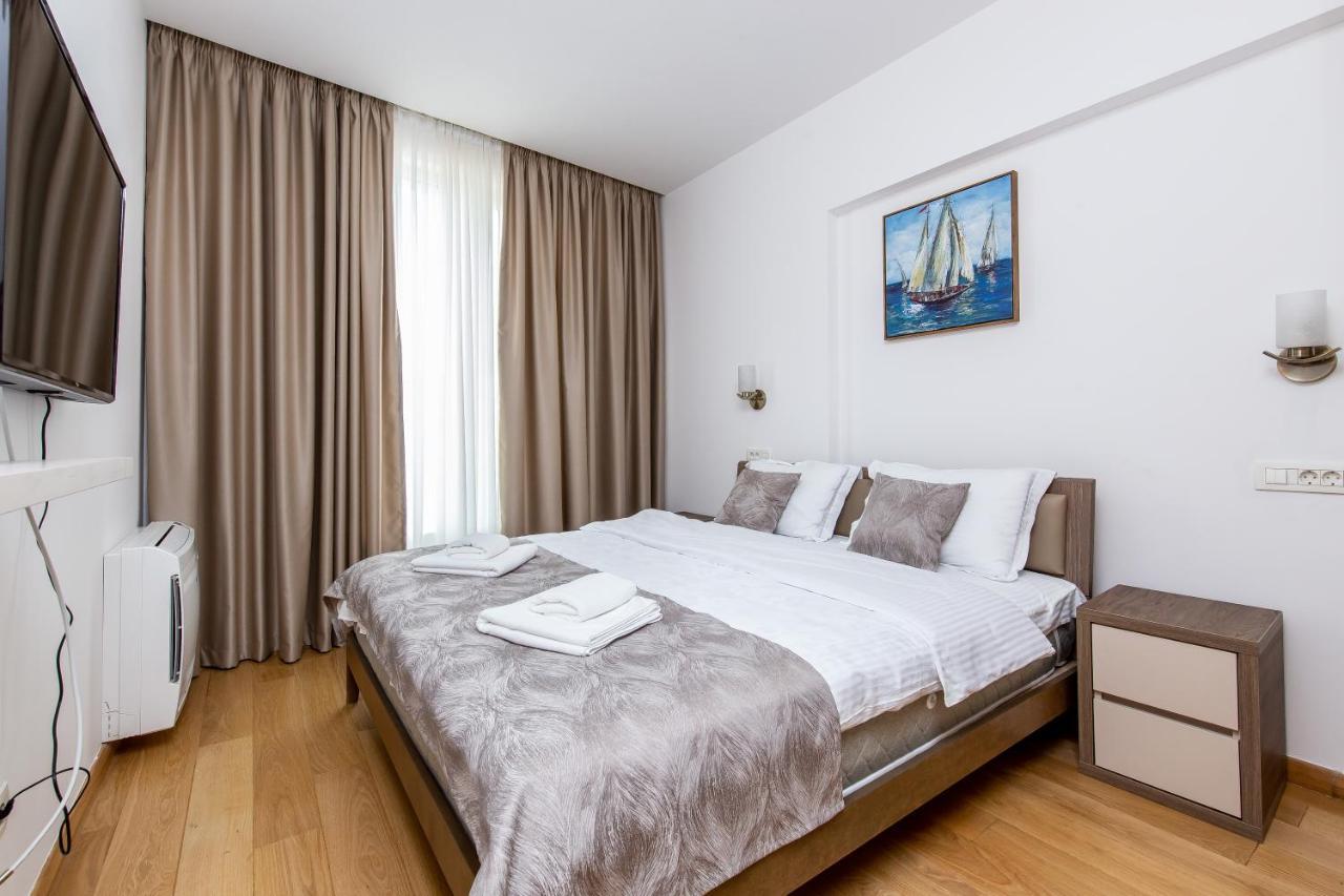 Apartments Lora In Apart-Hotel Budva Extérieur photo