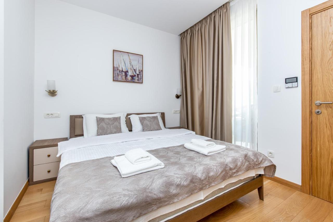 Apartments Lora In Apart-Hotel Budva Extérieur photo