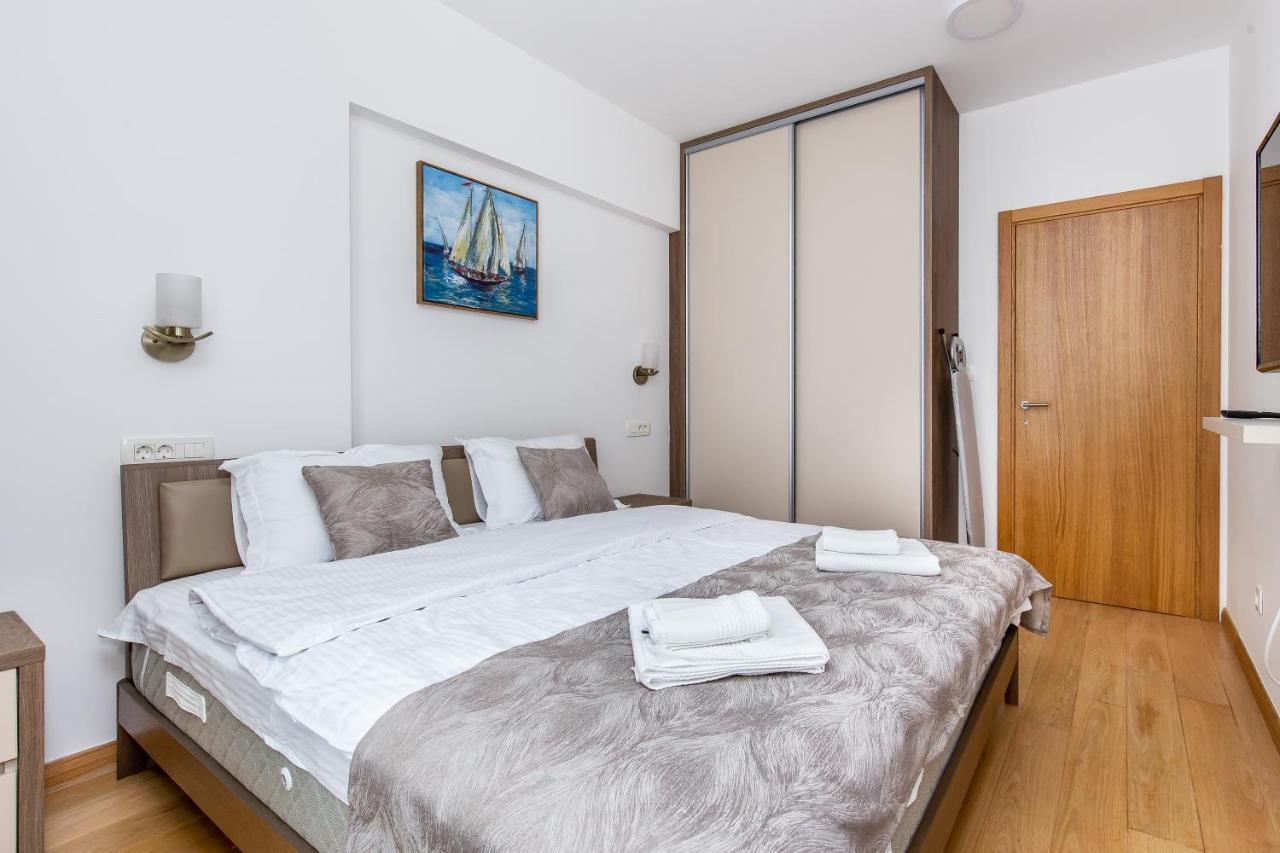 Apartments Lora In Apart-Hotel Budva Extérieur photo