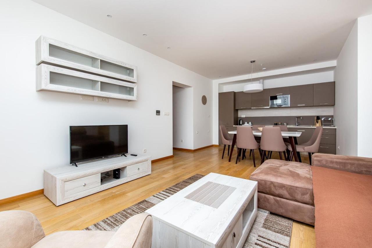Apartments Lora In Apart-Hotel Budva Extérieur photo
