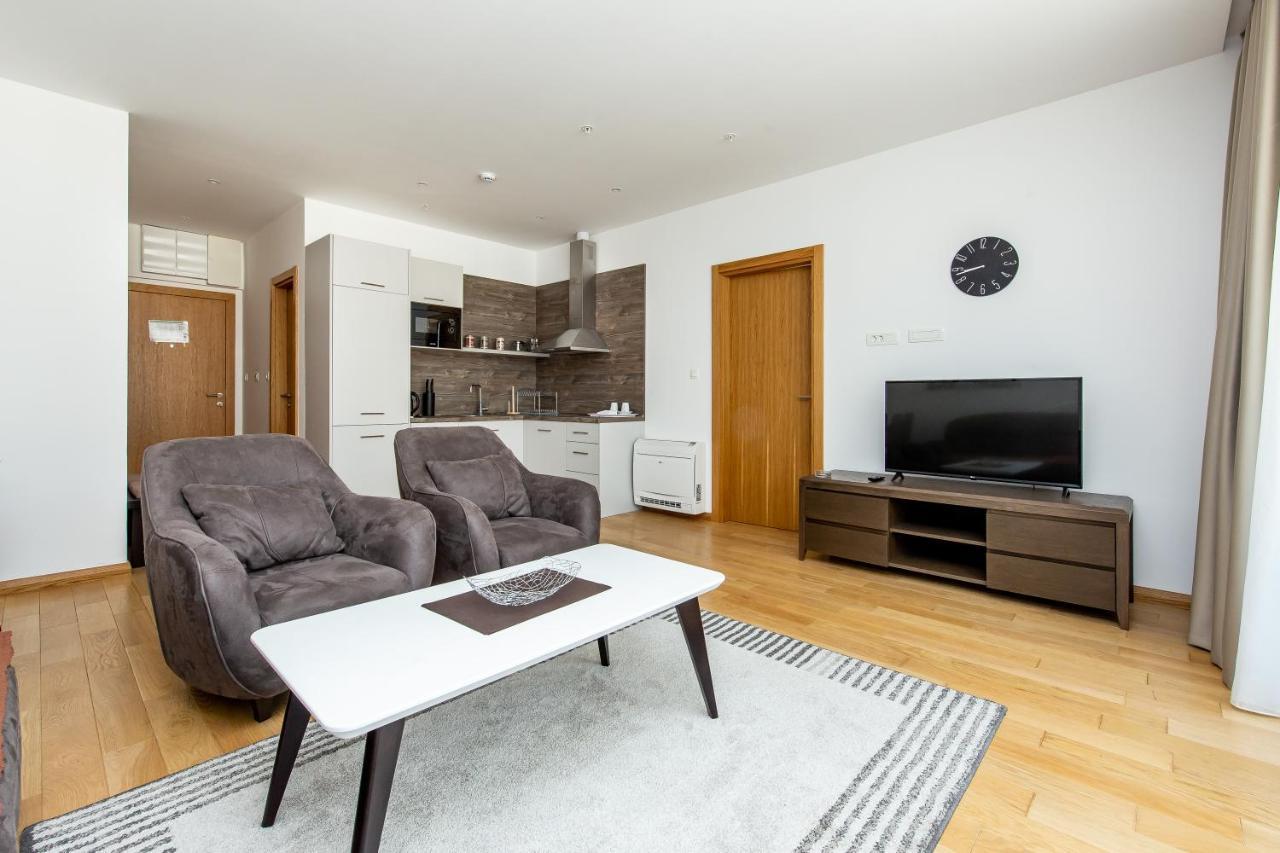 Apartments Lora In Apart-Hotel Budva Extérieur photo