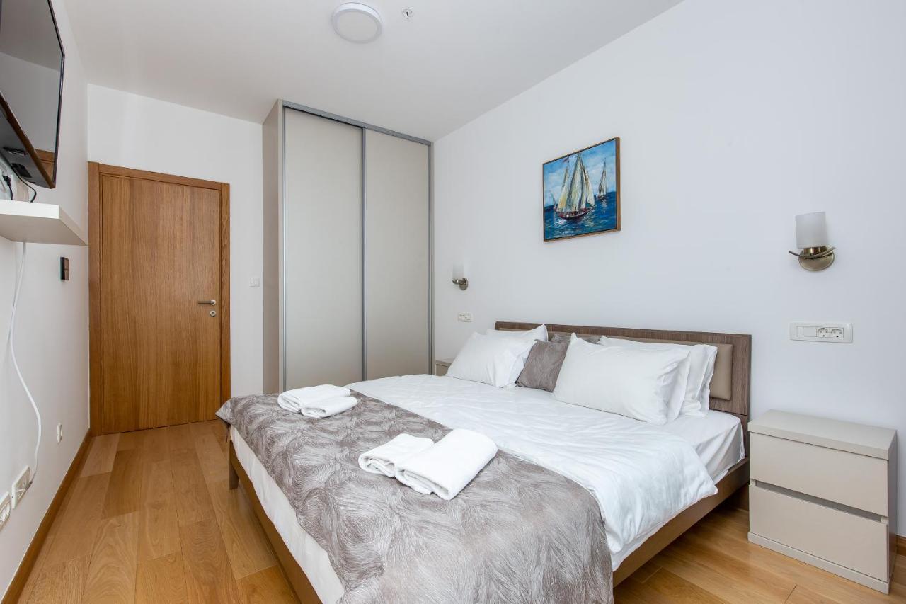 Apartments Lora In Apart-Hotel Budva Extérieur photo